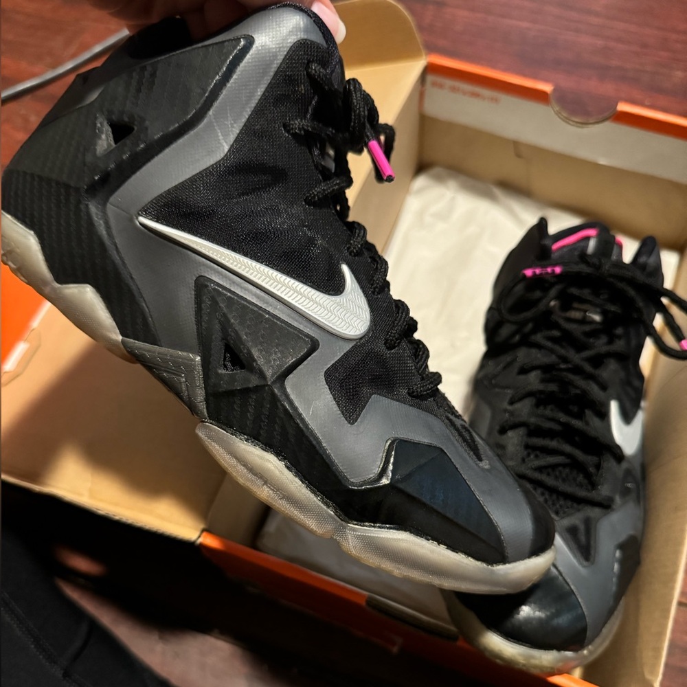 Nike Lebron Miami Nights